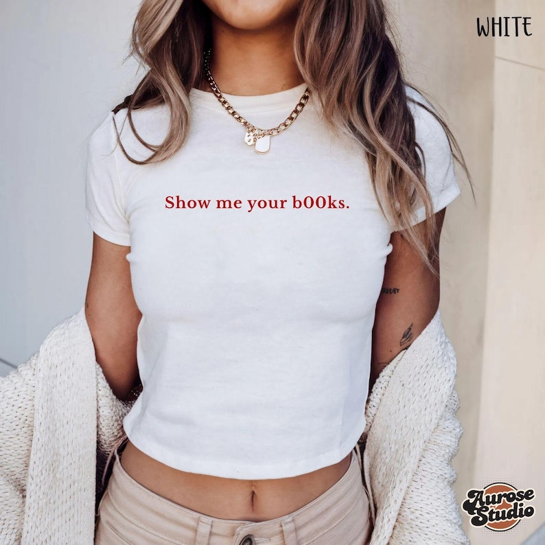 Street Fashion Show - Show Me Your B00ks Letter Print