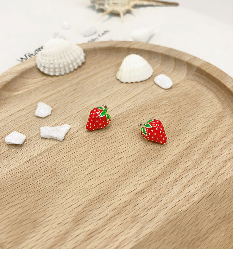 Acrylic Strawberry Earrings Fa - Street Fashion Shoot ulasan dan harga